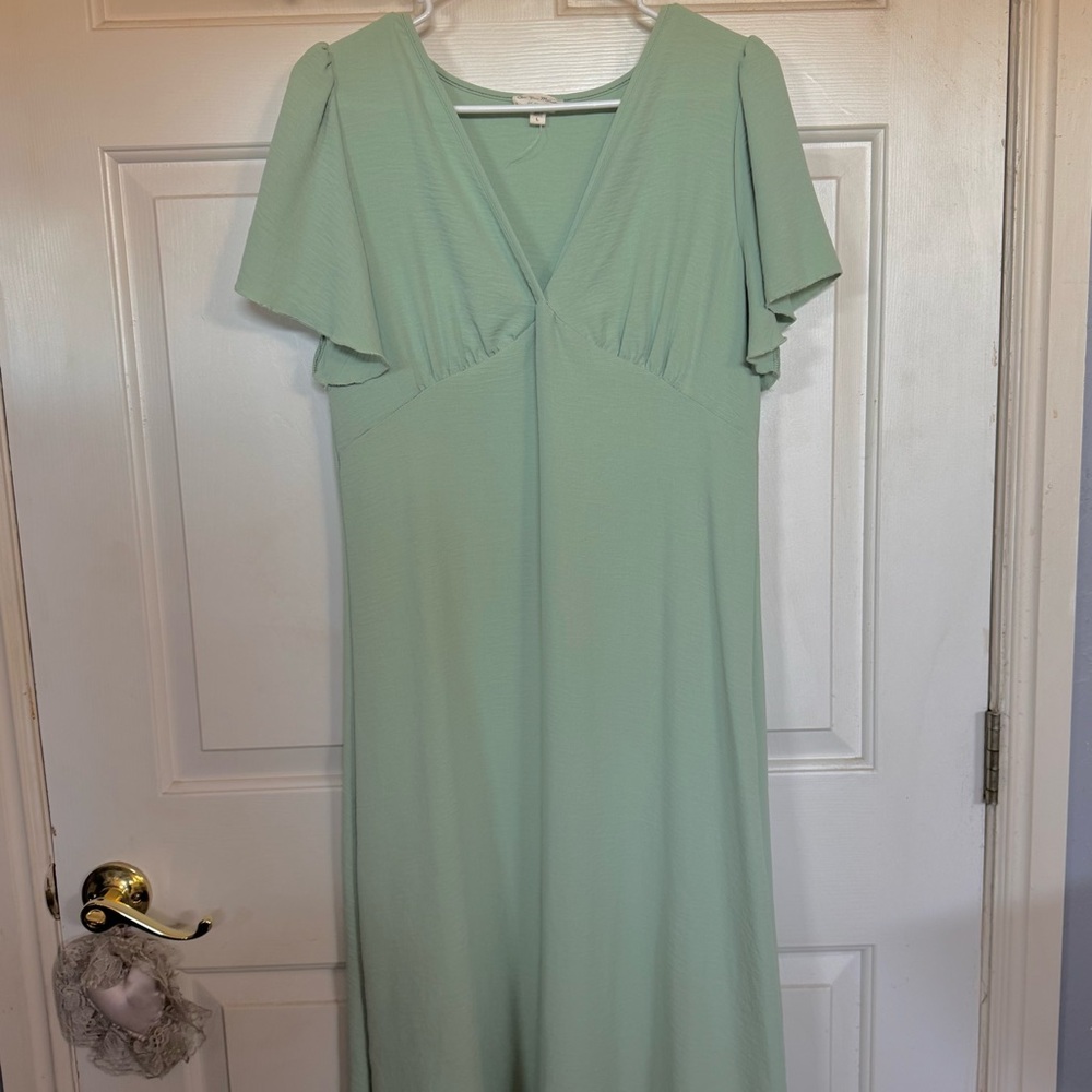 See You Monday Green Flutter Sleeve Maxi Dress
